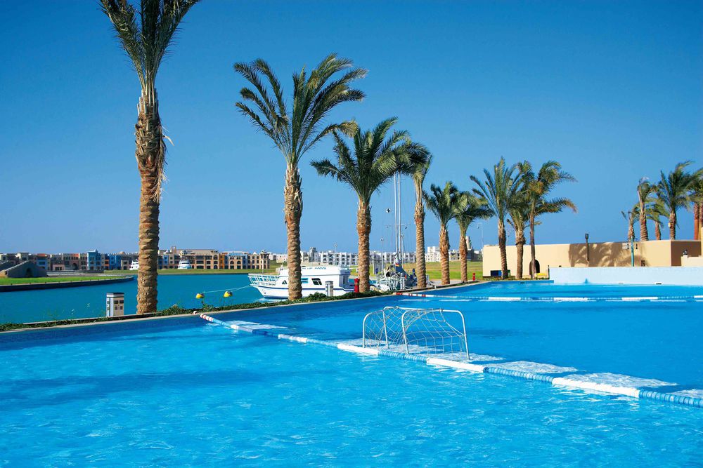 Marina Lodge At Port Ghalib Exterior photo