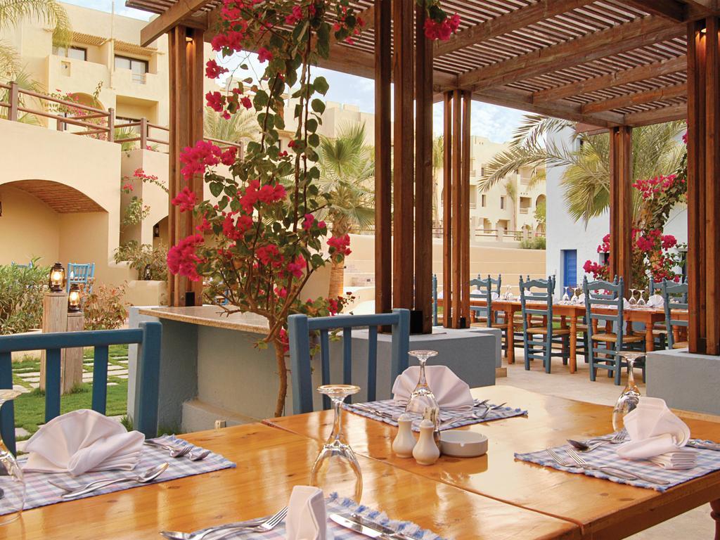 Marina Lodge At Port Ghalib Exterior photo