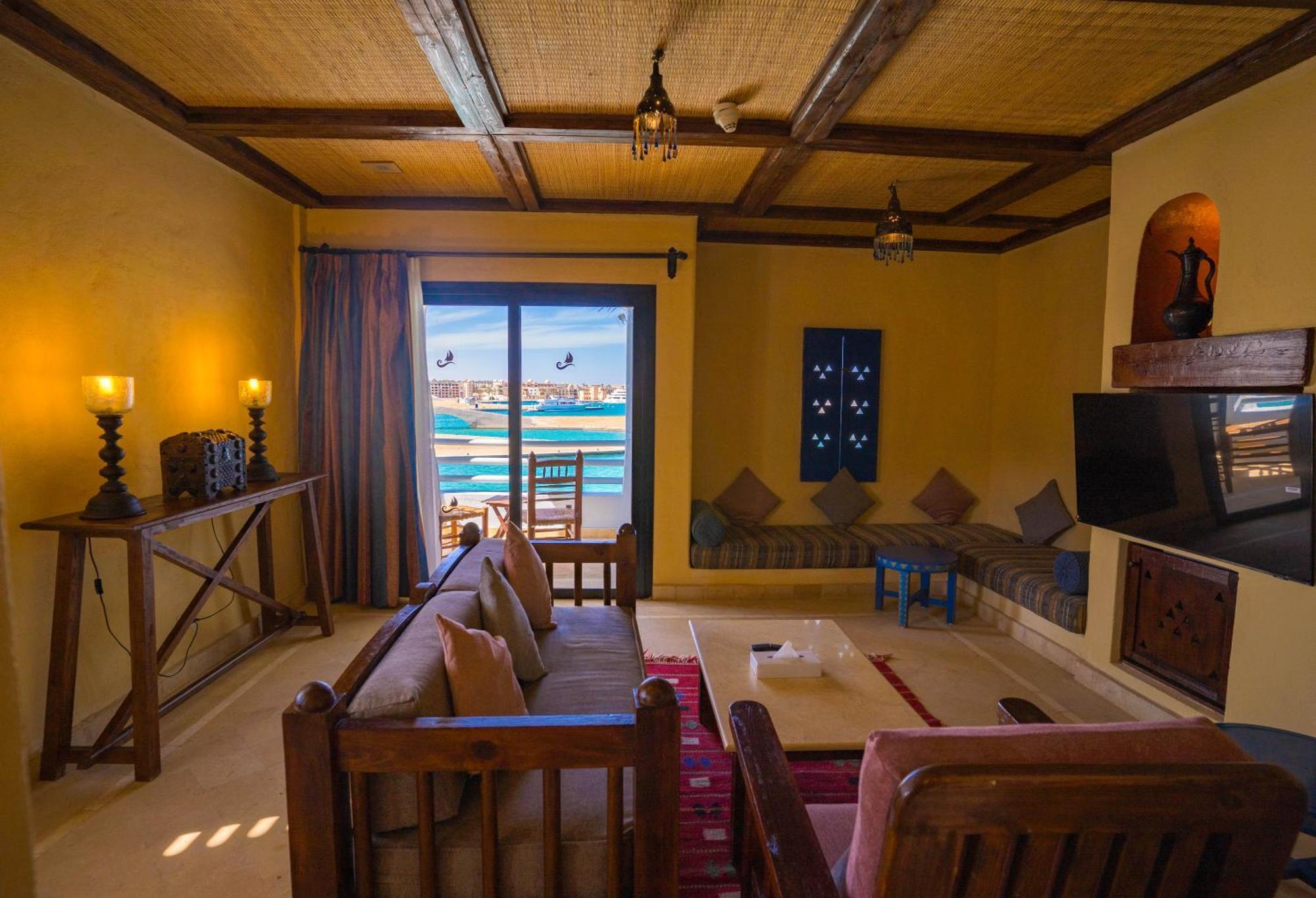 Marina Lodge At Port Ghalib Exterior photo