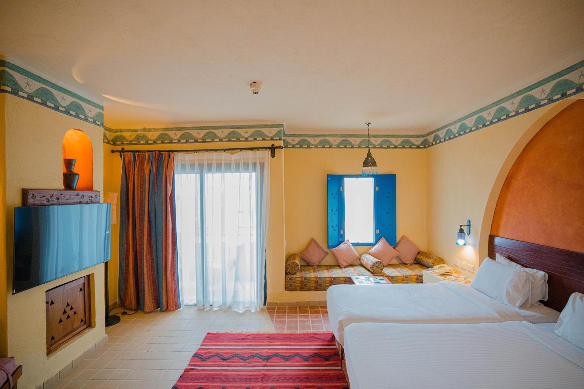 Marina Lodge At Port Ghalib Exterior photo