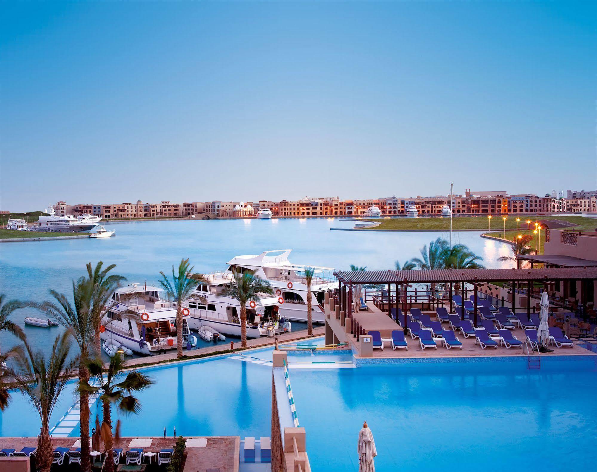 Marina Lodge At Port Ghalib Exterior photo